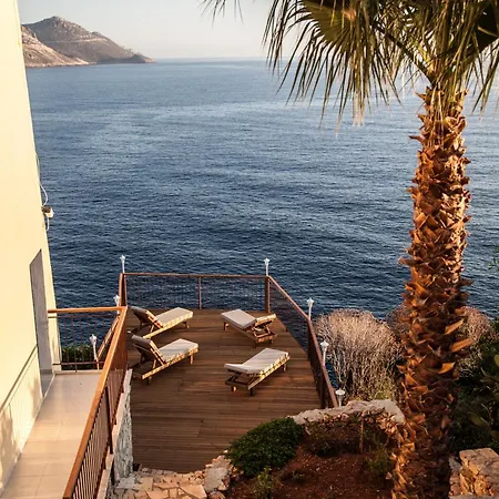 Hotel Sunset 2*