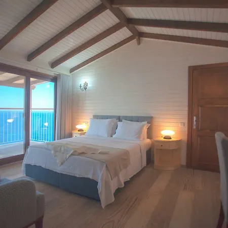 Sunset Hotel 2*